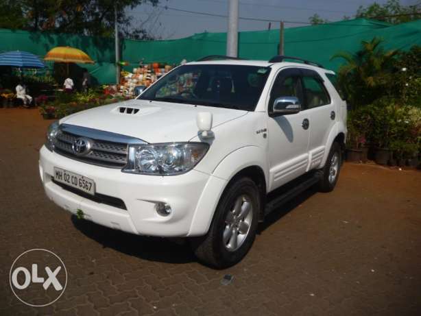  Toyota Fortuner 4*4 Mannual Only  Kms 1 OWNER