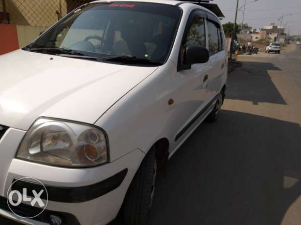  Hyundai Santro Xing petrol  Kms