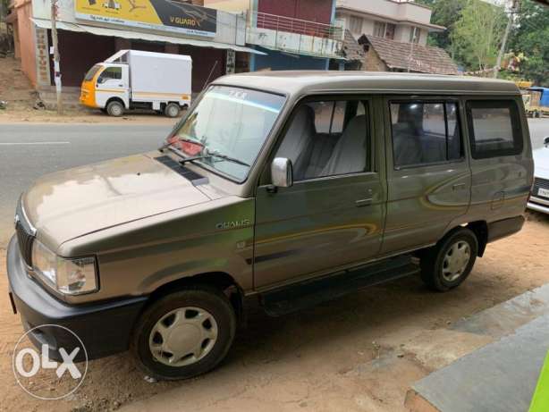 Toyota Qualis - Own use car -Excellent condition Marthandam