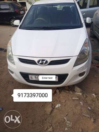  Hyundai I20 cng  Kms