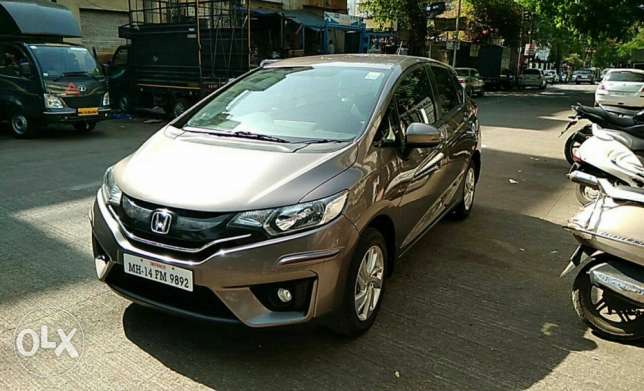 July  Honda Jazz - Showroom Condition -  Kms in