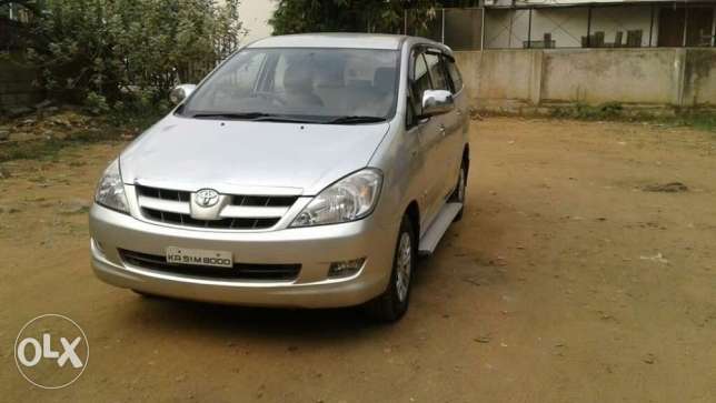 Toyota Innova 2.5 G 8 Str Bs-iii, , Diesel