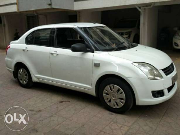 Maruti Suzuki Swift Dzire cng  Kms  year