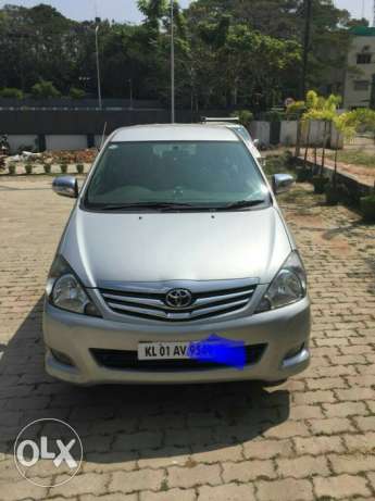  Toyota Innova diesel  Kms