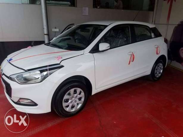 Hyundai I20 petrol  Kms  year 10 month ki