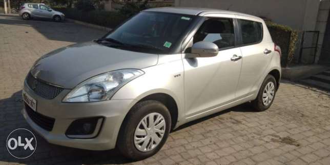 Maruti Suzuki Swift Vxi, , Petrol