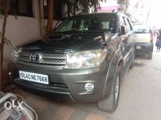Toyota Fortuner  varient 4x4 for sale..