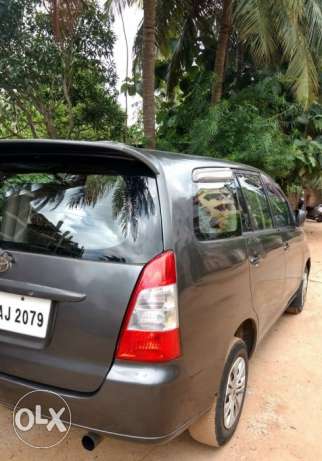 Toyota Innova 2.5 V.. 7 STAR car vry gud candition