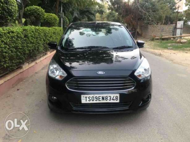 Ford Figo Figo 1.5p Titanium At, , Petrol