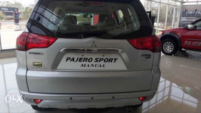SUV Pajero Sport SELECT PLUS TOP END  Kms 4x4 Manual