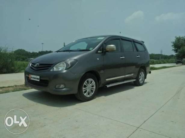 Toyota Innova 2.5 Gx 8 Str Bs-iv, , Diesel