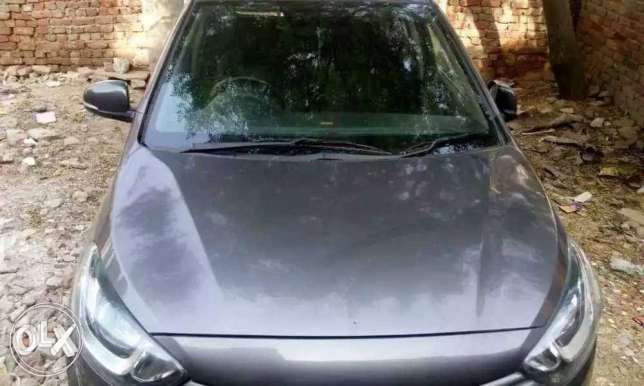  Hyundai I20 petrol  Kms