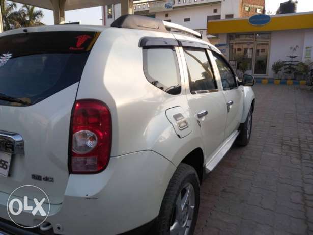 Renault Duster diesel  Kms  yearrxz top model