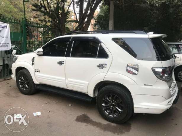 Toyota Fortuner 2.5 Sportivo 4x2 At, , Diesel