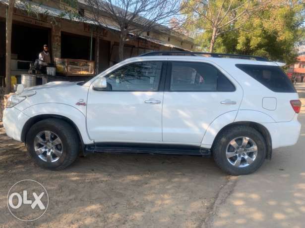  Toyota Fortuner diesel  Kms