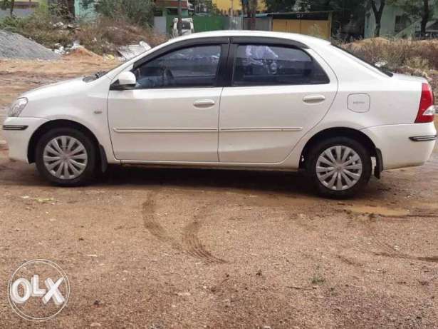  Toyota Etios diesel  Kms