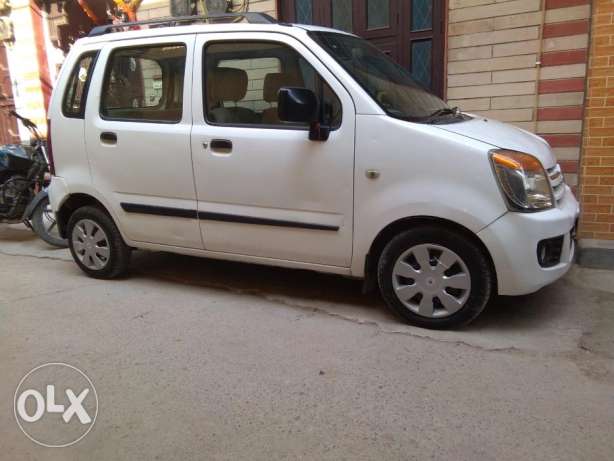 Wagonr VXI  Nov