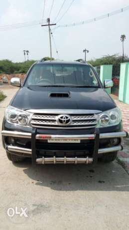  Toyota Fortuner diesel  Kms