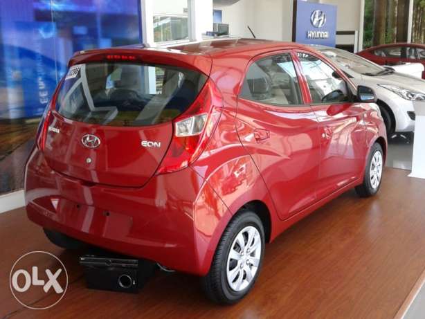  Hyundai Eon petrol 1 Kms