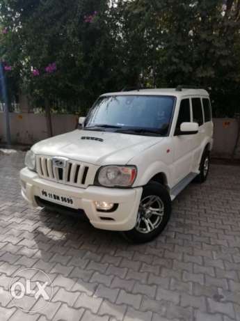 Mahindra Scorpio Vlx 4wd Airbag At Bs-iv, , Diesel