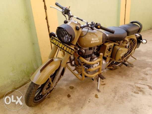 Royal Enfield very good condition money problem