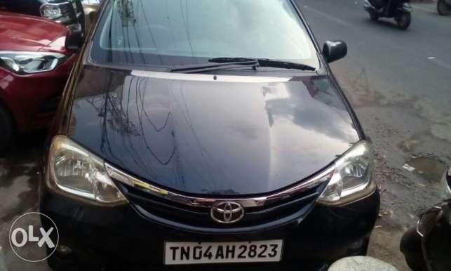 Toyota Etios V, , Petrol