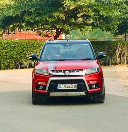 Maruti Suzuki Vitara Brezza Zdi - Plus Dual Tone Diesel,