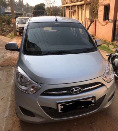  Hyundai I10 petrol  Kms