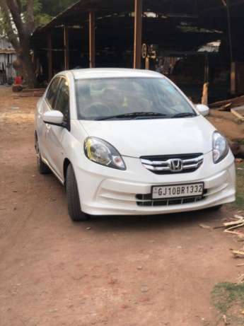 Honda Amaze i dtech 1.5 1st owner in showroom type condition