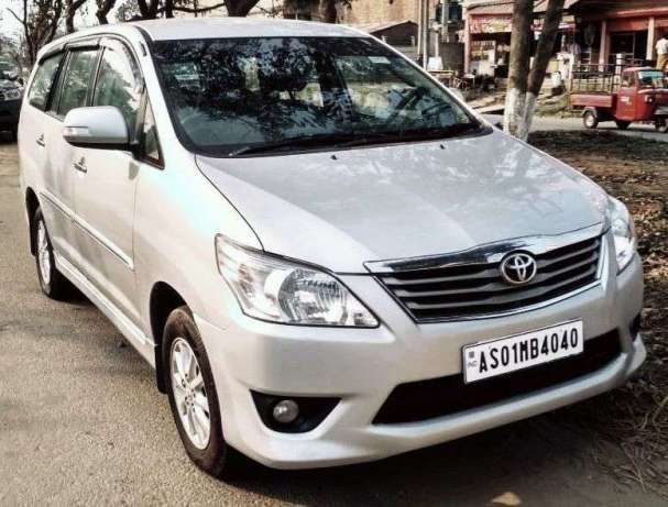 Toyota Innova 2.5 V 7 Str, , Diesel