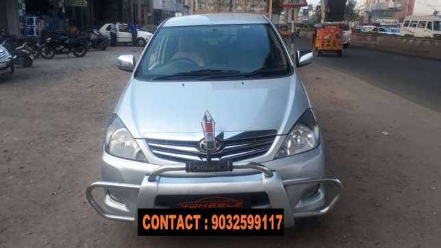 Toyota Innova 2.5 V 8 Str, , Diesel