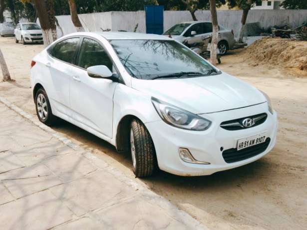 Verna fludic , sequential cng  Kms, con. No. 