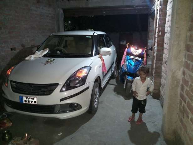  Maruti Suzuki Swift Dzire petrol  Kms