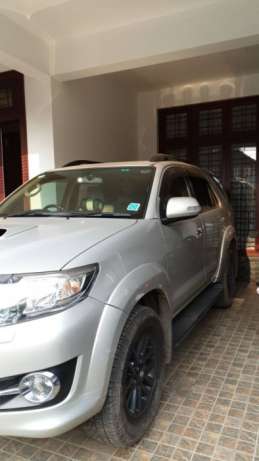 Toyota Fortuner diesel Automatic