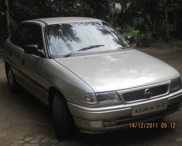  Opel Astra Petrol for sale - Allahabad
