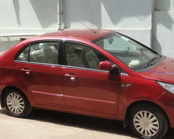 Tata Manza New Aura Safire Petrol BS-IV for Sale - Bhilai